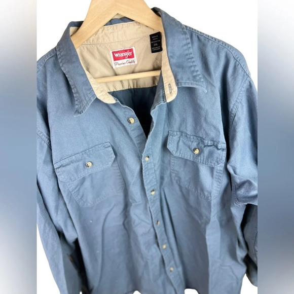 Wrangler • Blue Long Sleeve Classic Woven Shirt - Picture 5 of 6
